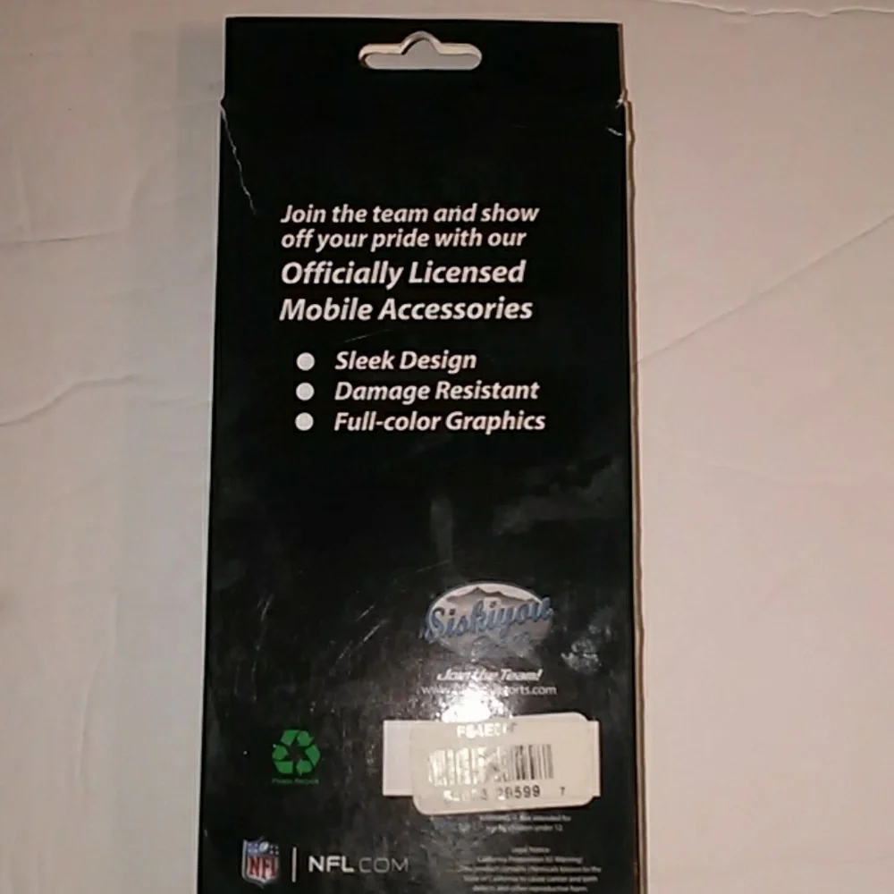 NIP NFL Eagles Phone Case